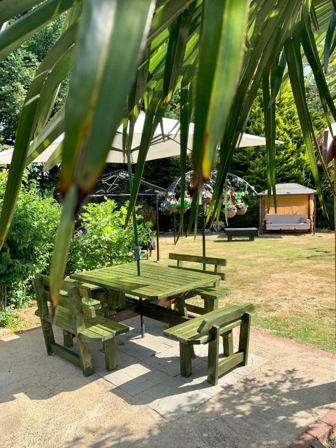 마치 우드패독 비앤비 B&B 외부 사진